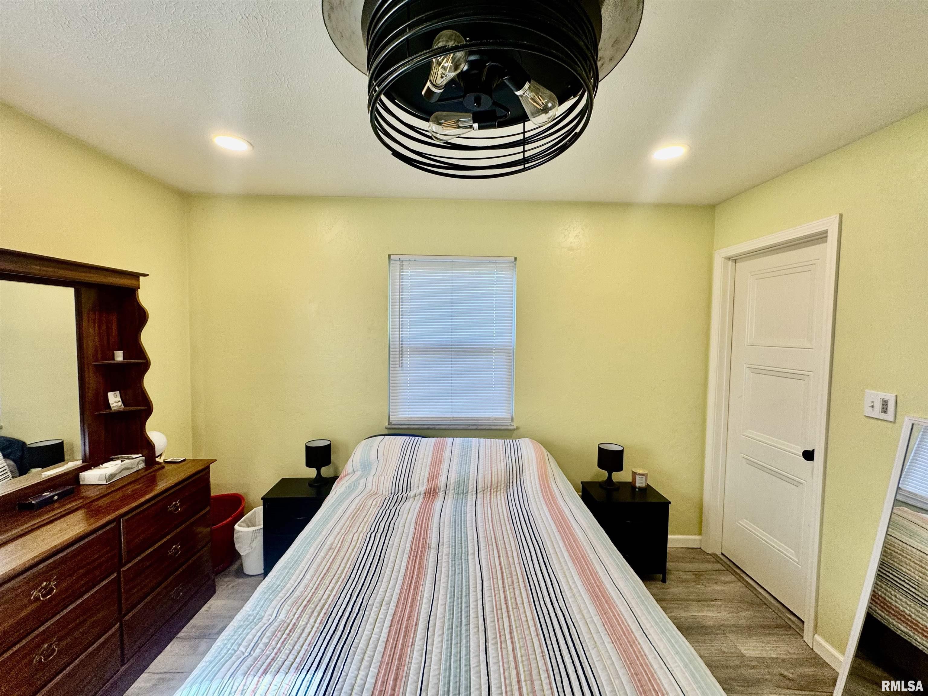 1617 Green Street Road Centralia, IL 62801 - Photo 8 of 18