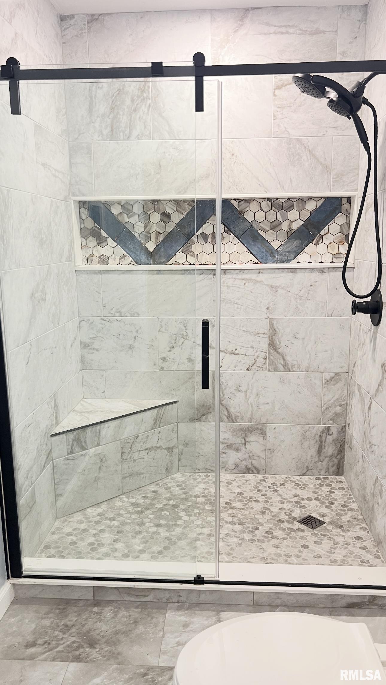 1617 Green Street Road Centralia, IL 62801 - Photo 10 of 18