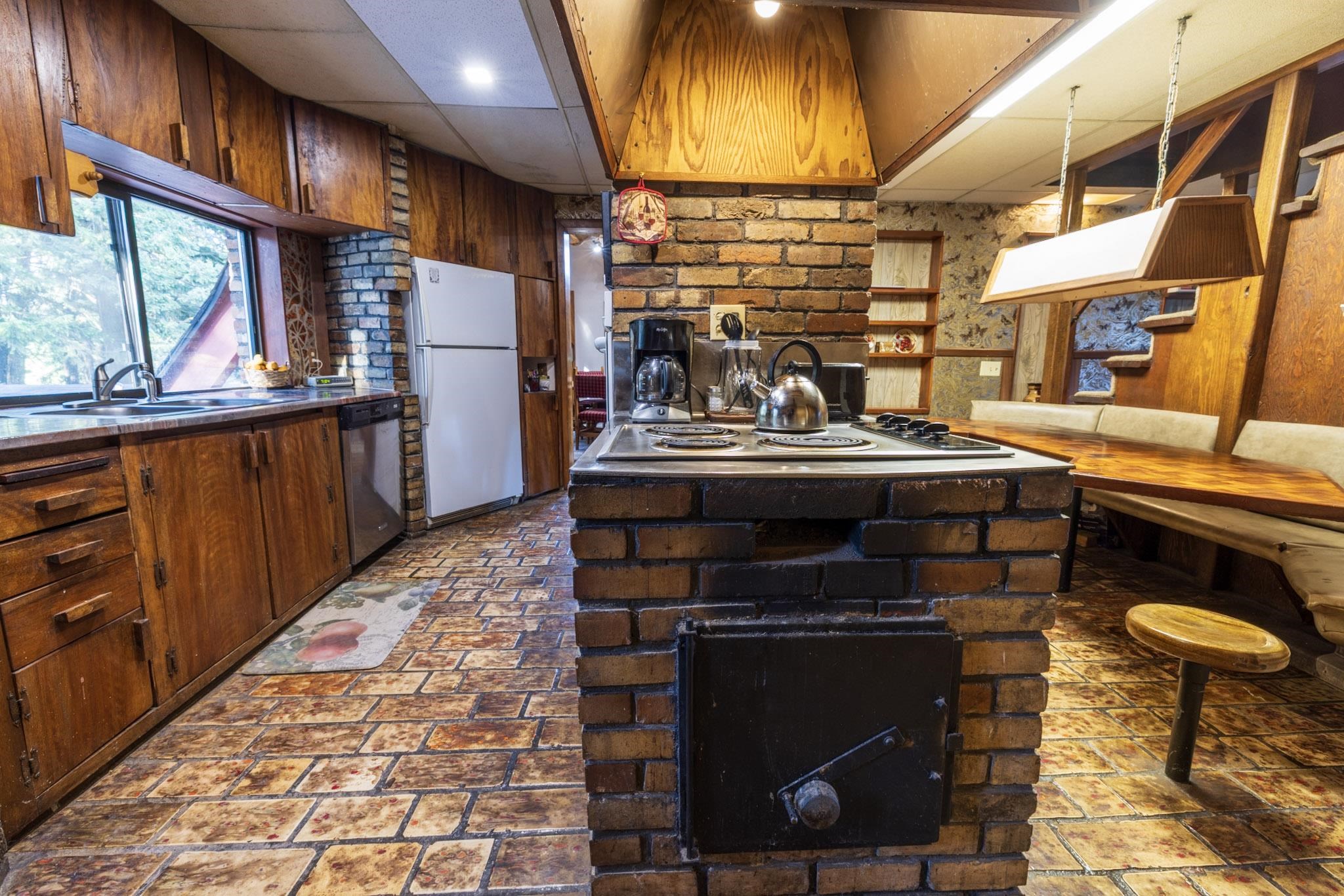 31825 North Regal Road Deer Park, WA 99006 - Photo 13 of 45