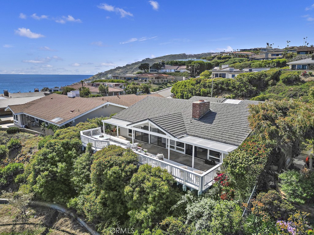 23242 Palawan Circle Dana Point, CA 92629 - Photo 33 of 34 an aerial view of multiple houses with a yard