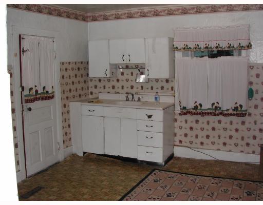895 Webster Hollow Road Webster, PA 15087 - Photo 4 of 8 Kitchen. Eat-In Country Kitchen with lots of character