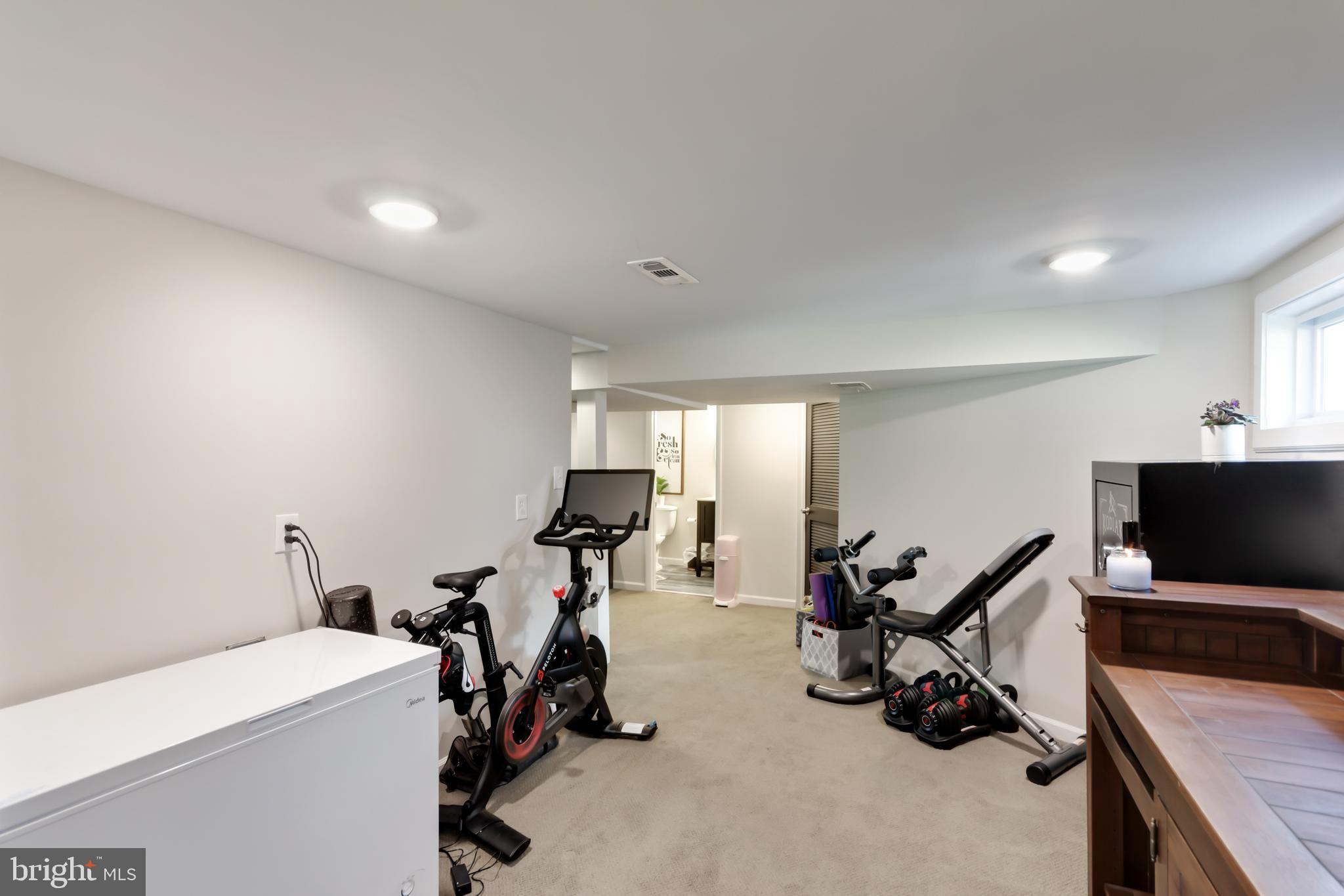 504 Royalton Road Silver Spring, MD 20901 - Photo 23 of 33