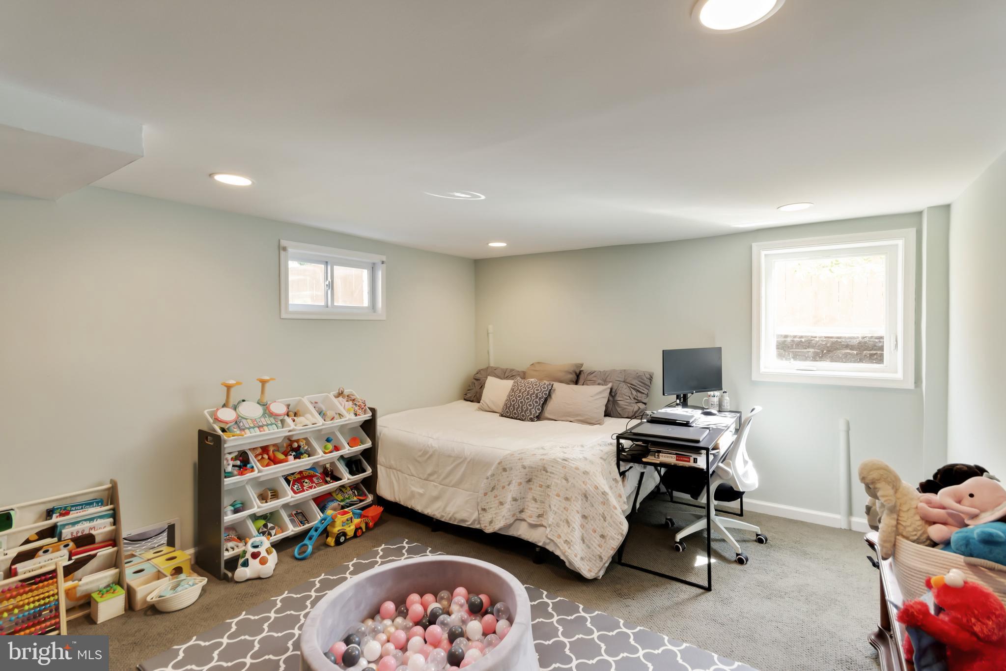 504 Royalton Road Silver Spring, MD 20901 - Photo 26 of 33