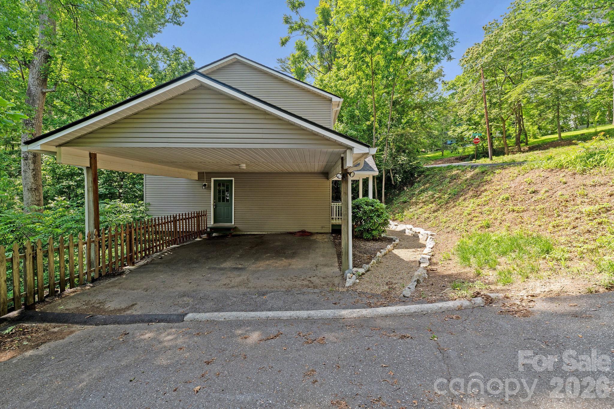 1 Pickwick Road Asheville, NC 28803 - Photo 34 of 43