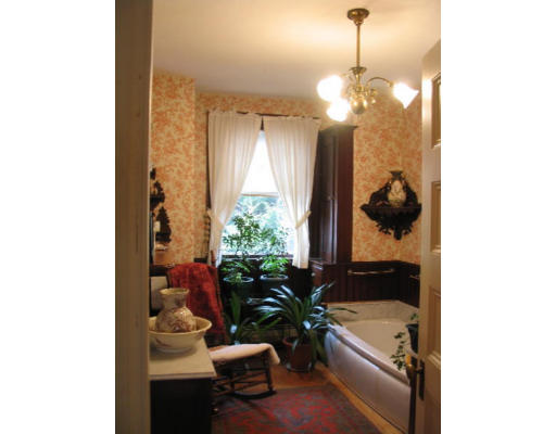 5 Chestnut Street Winchester, MA 01890 - Photo 12 of 14