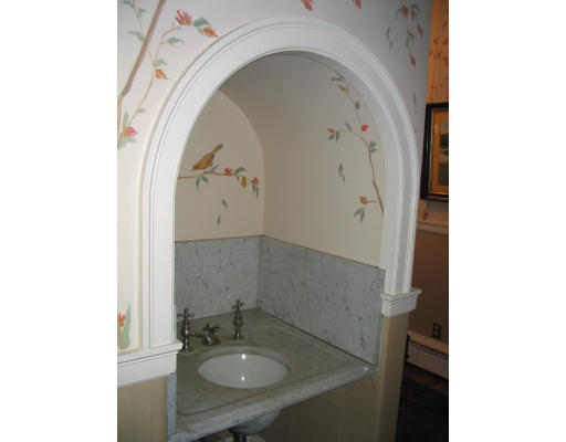 5 Chestnut Street Winchester, MA 01890 - Photo 8 of 14