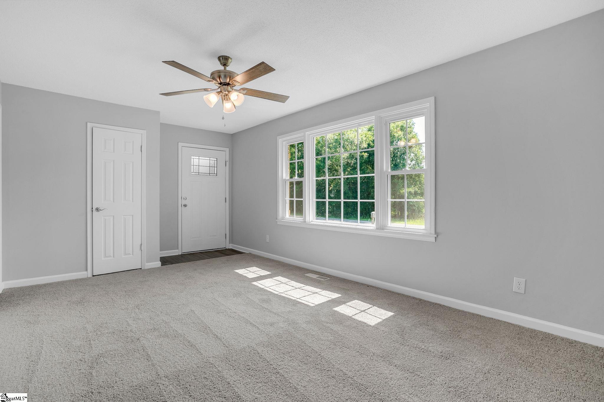 1500 Mountain View Road Anderson, SC 29626 - Photo 5 of 37