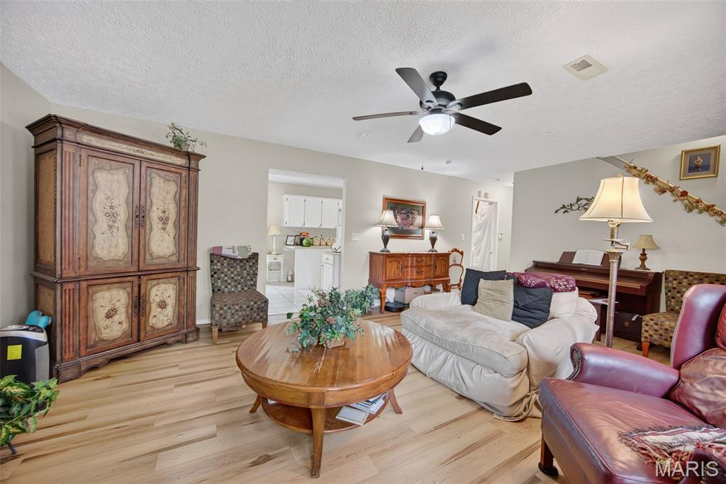 15420 Talbot Lane St. Robert, MO 65584 - Photo 6 of 50