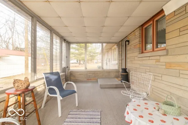 $234,900 | 209 South Jefferson Street, Sulphur Springs, IN 47356