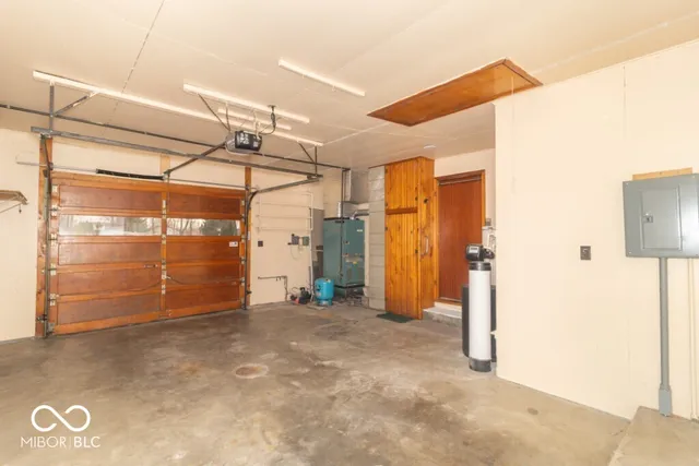 $234,900 | 209 South Jefferson Street, Sulphur Springs, IN 47356