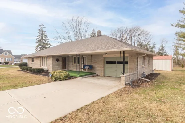 $234,900 | 209 South Jefferson Street, Sulphur Springs, IN 47356