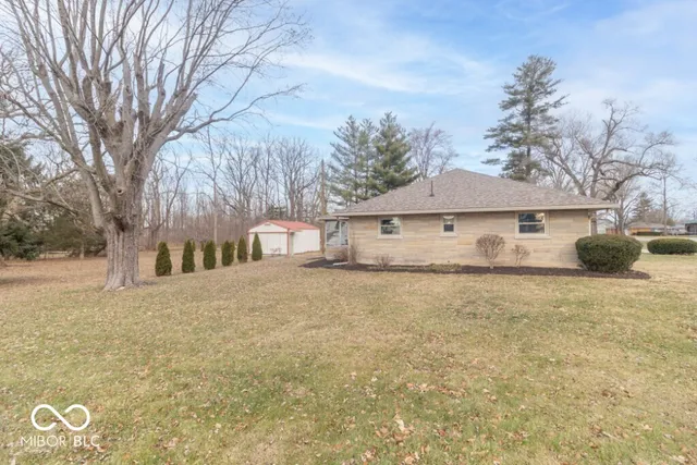 $234,900 | 209 South Jefferson Street, Sulphur Springs, IN 47356