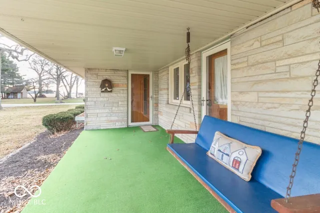 $234,900 | 209 South Jefferson Street, Sulphur Springs, IN 47356