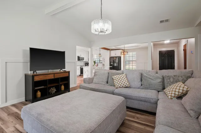 $320,000 | 403 Juniper Drive, Crestview, FL 32536