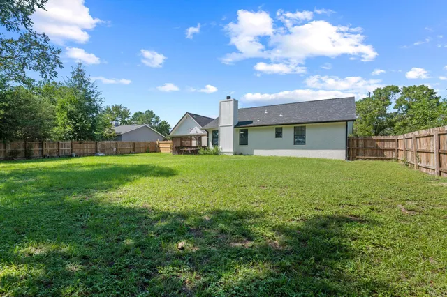 $320,000 | 403 Juniper Drive, Crestview, FL 32536