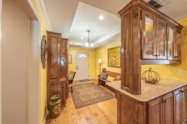 $749,999 | 300 Shoreline Drive, Azle, TX 76020
