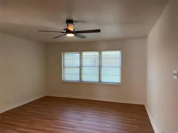 $1,650 | 2800 West Fuller Avenue, Fort Worth, TX 76133