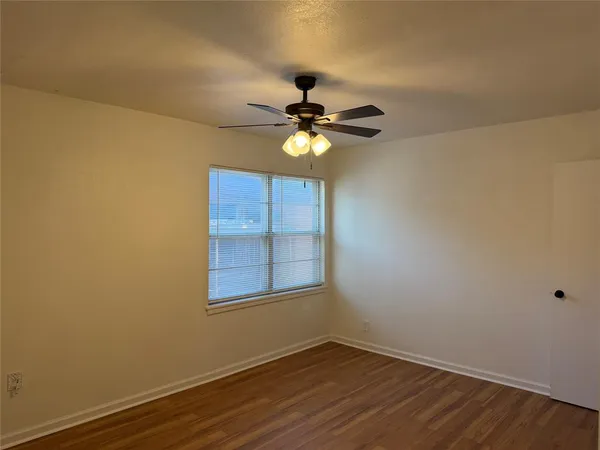 $1,650 | 2800 West Fuller Avenue, Fort Worth, TX 76133