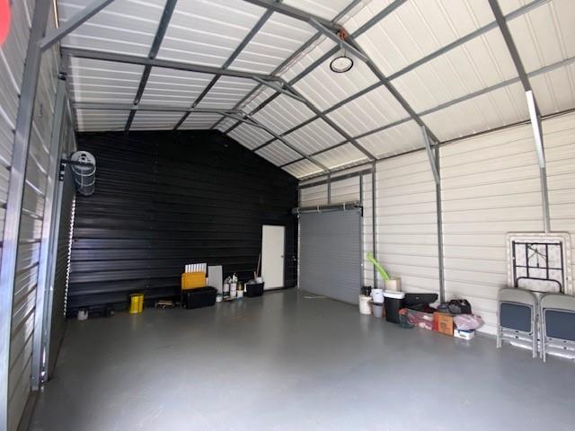 12154 County Road 331A Terrell, TX 75161 - Photo 22 of 31 a view of a car garage