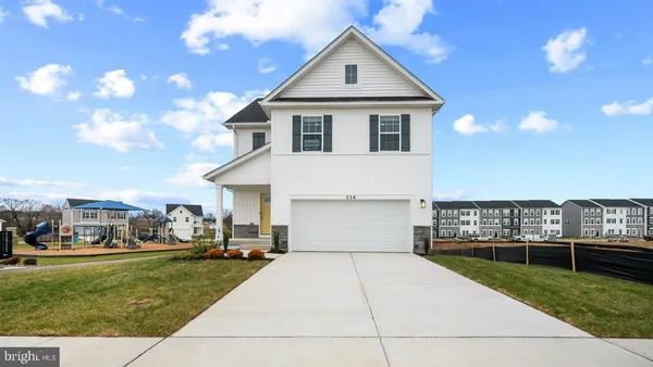 a view of house and outdoor space