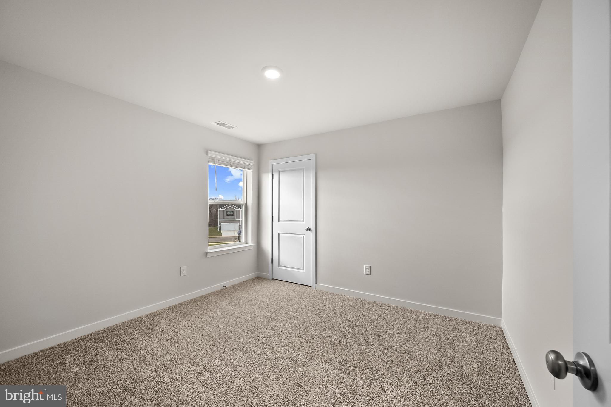 293 Eclipse Street Ranson, WV 25438 - Photo 28 of 39