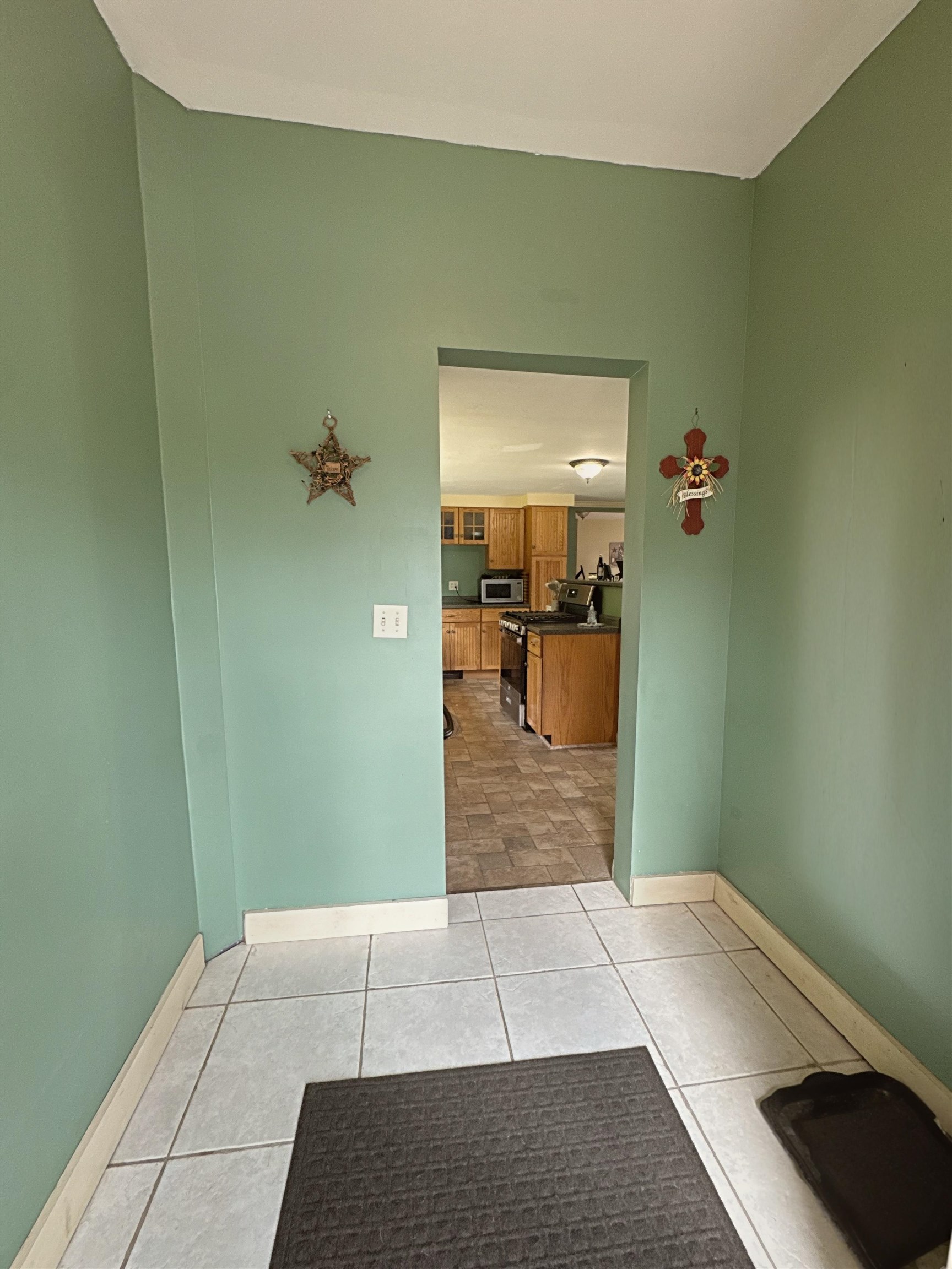 1 Ainsworth Road Claremont, NH 03743 - Photo 8 of 29