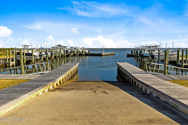 $3,950 | 301 Lanyard Drive, Newport, NC 28570