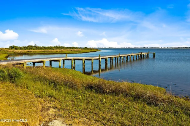 $3,950 | 301 Lanyard Drive, Newport, NC 28570