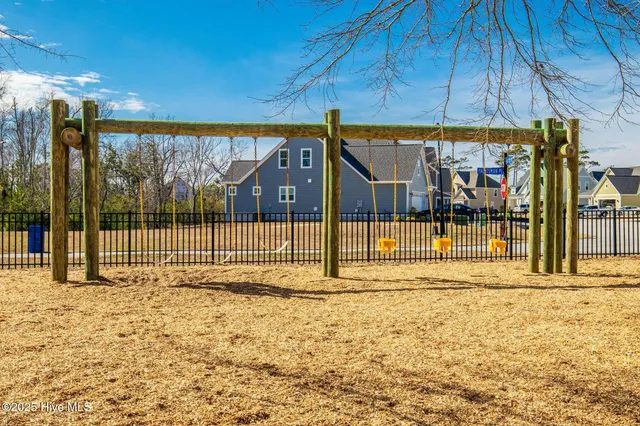 $3,950 | 301 Lanyard Drive, Newport, NC 28570