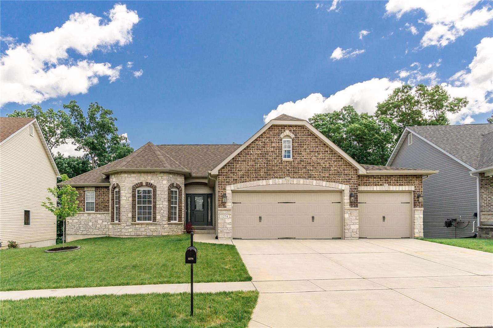 1274 Spring Lilly Drive High Ridge, MO 63049 - Photo 1 of 36