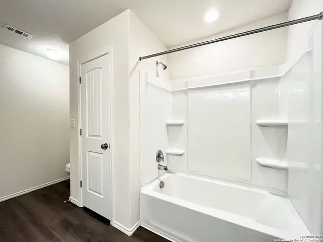 $1,550 | 10823 Airmen Drive, Converse, TX 78109