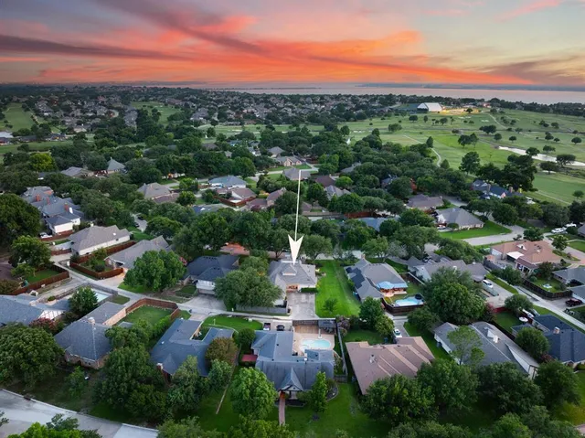 an aerial view of multiple house