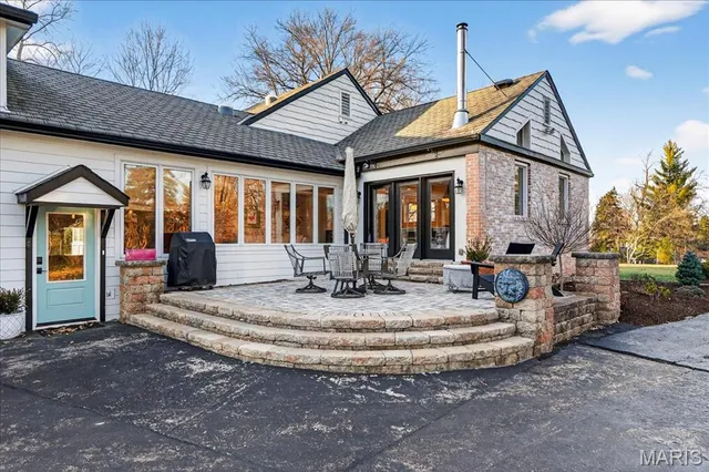 $2,150,000 | 9760 Old Warson Road, St. Louis, MO 63124