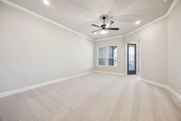 $599,000 | 305 Sunset Lane, Unit 102, Fort Worth, TX 76114