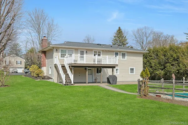 $1,279,000 | 12 Greenwood Lane, Valhalla, NY 10595
