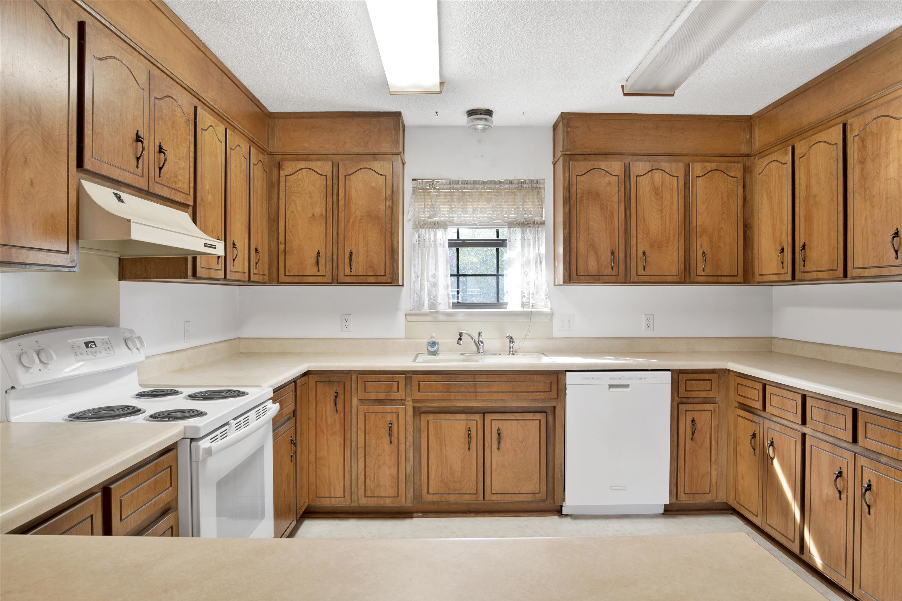 2822 Avenida Alberto Lillian, AL 36549 - Photo 12 of 31
