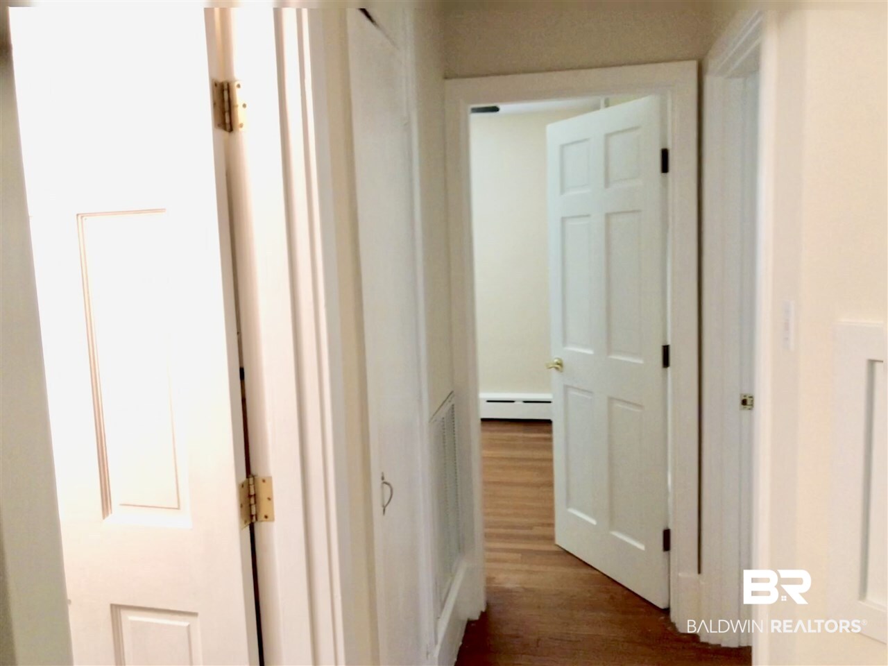 365 Gaines Avenue Mobile, AL 36609 - Photo 15 of 29