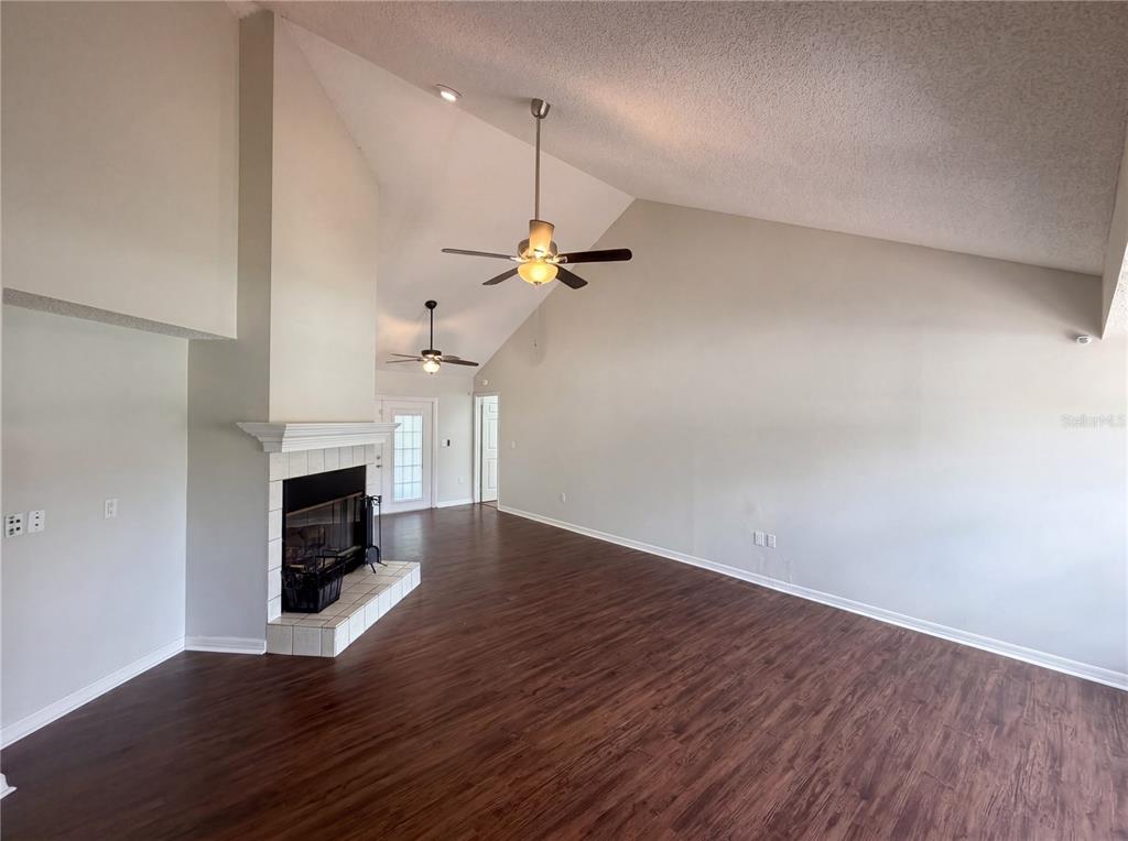 7221 Hideaway Trail New Port Richey, FL 34655 - Photo 7 of 34
