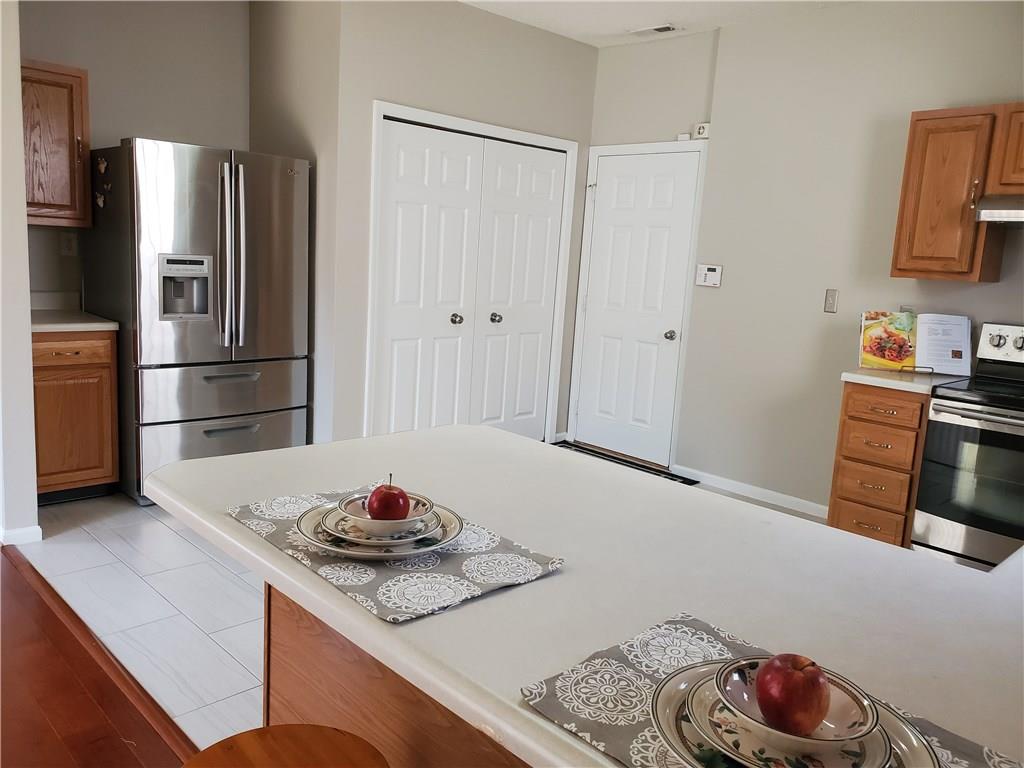 12233 Rambling Road Fishers, IN 46037 - Photo 14 of 32 Gallery Image 14