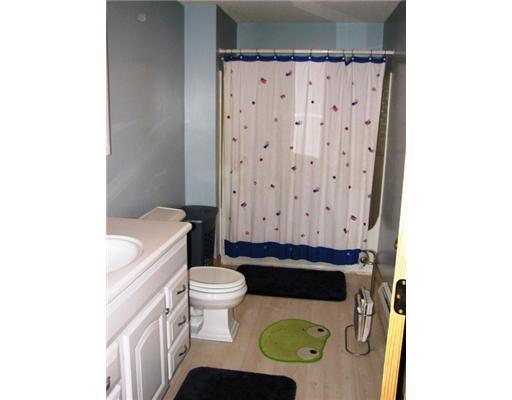 409 County Road Turner, ME 04282 - Photo 12 of 16 Bathroom.
