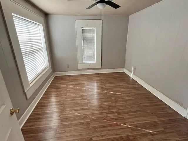 $71,900 | 372 North Jay Avenue, Jayton, TX 79528