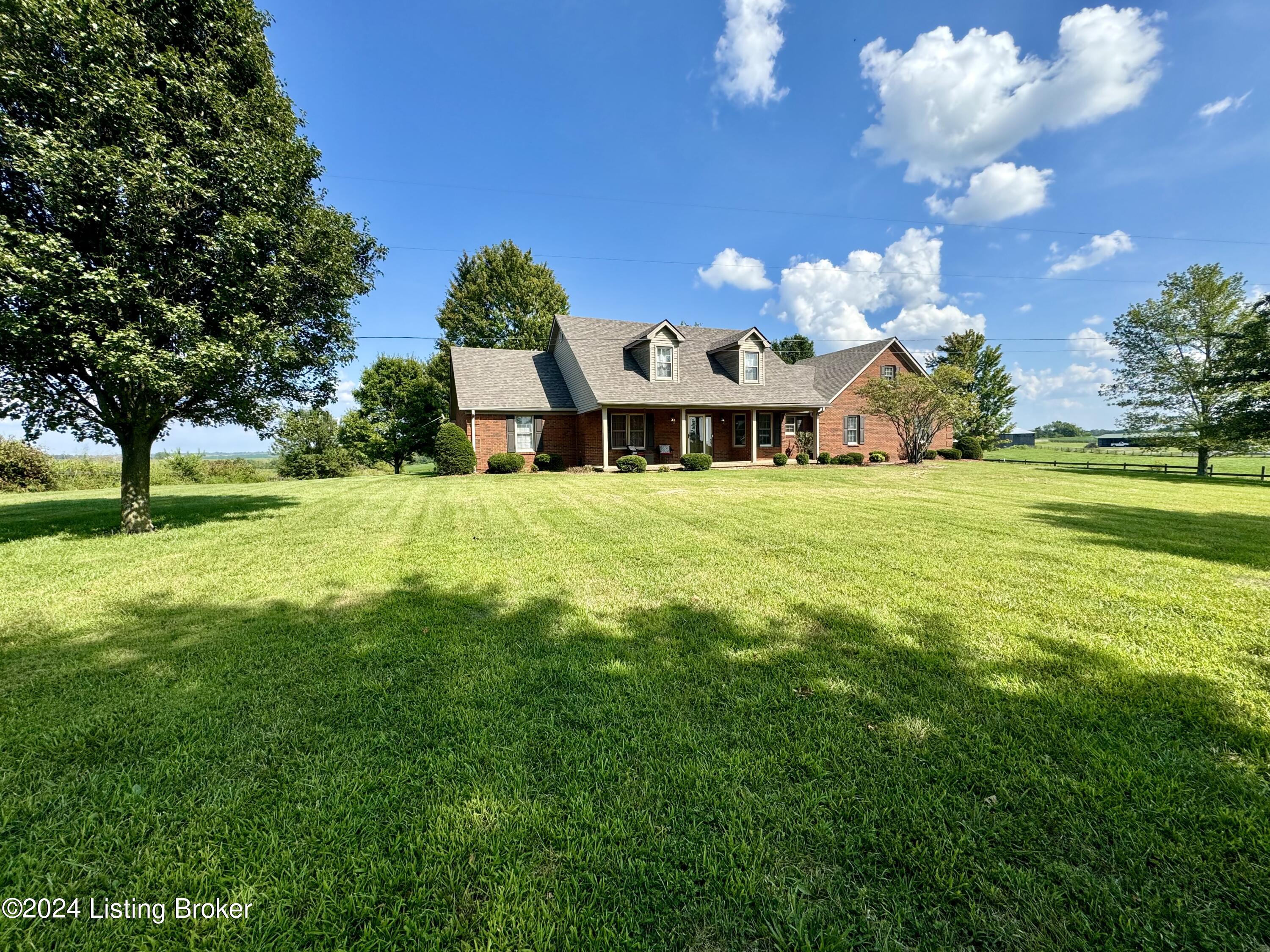 1090 McLain Road Springfield, KY 40069 - Photo 4 of 98 IMG_9431