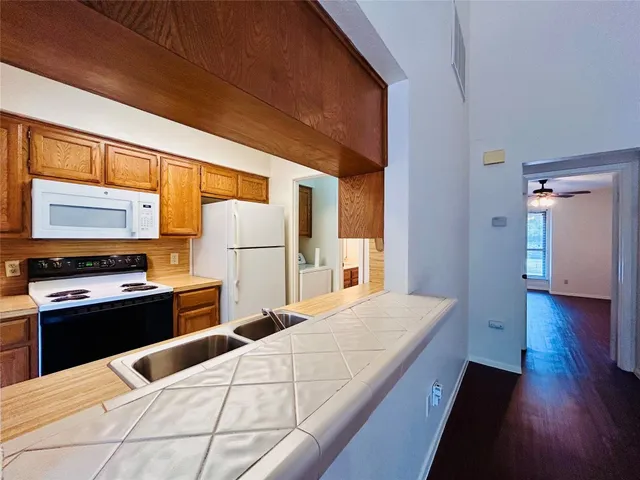 $1,495 | 3801 Manchaca Road, Unit 1, Austin, TX 78704