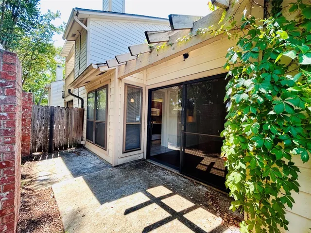 $1,495 | 3801 Manchaca Road, Unit 1, Austin, TX 78704