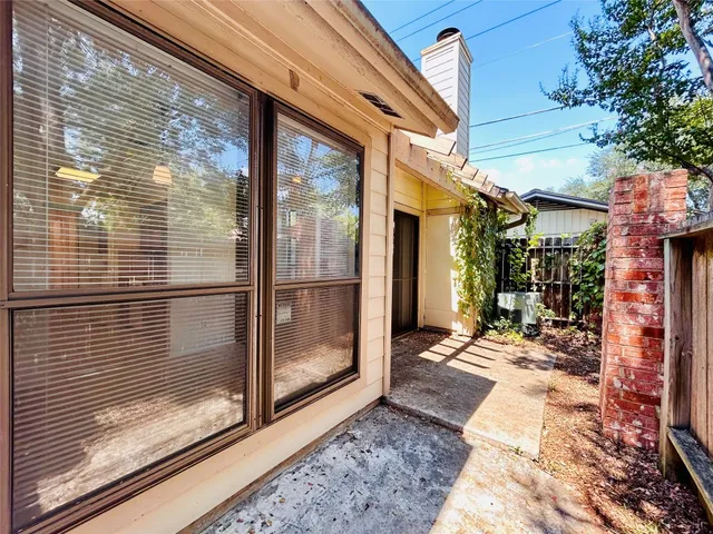 $1,495 | 3801 Manchaca Road, Unit 1, Austin, TX 78704