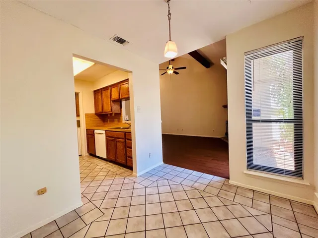 $1,495 | 3801 Manchaca Road, Unit 1, Austin, TX 78704