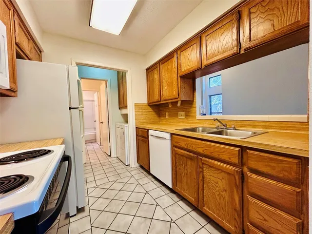 $1,495 | 3801 Manchaca Road, Unit 1, Austin, TX 78704