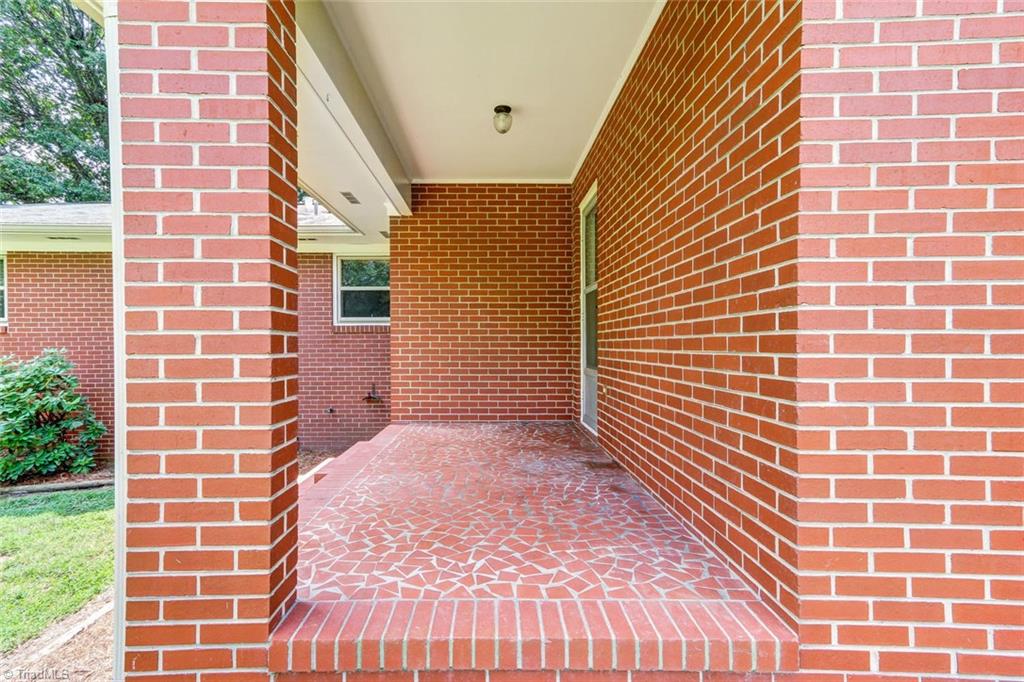215 Sheraton Road Reidsville, NC 27320 - Photo 22 of 30 Gallery Image 22