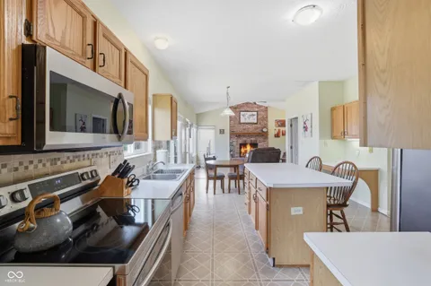 $310,000 | 7750 Bancaster Drive, Indianapolis, IN 46268