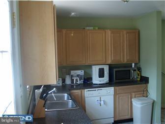 90 Larrison Road Wrightstown, NJ 08562 - Photo 4 of 10